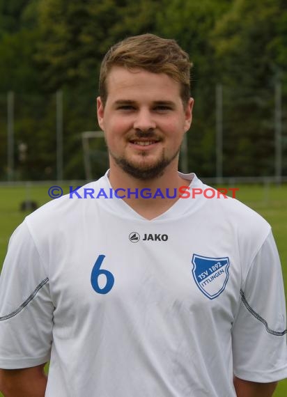 Fussball Regional Saison 2016/17 Spieler-Trainer-Funktionäre (© Fotostand / Loerz)